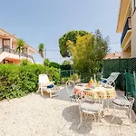 Daire Kilou By Interhome Saint Aygulf